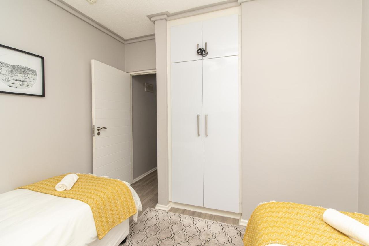 Brookes Hill Suites Luxury Apartment 124 Порт-Элизабет Экстерьер фото